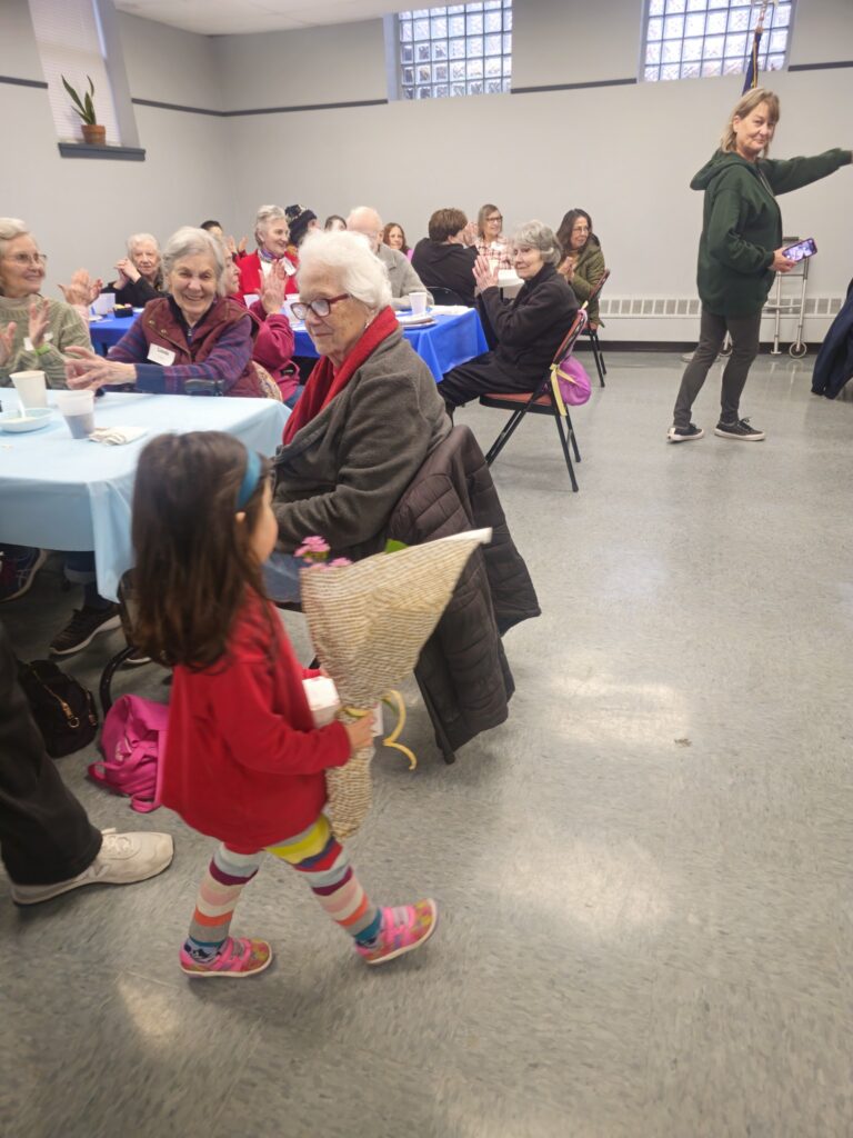 Croton Caring completed its January Birthday Club deliveries by providing Croton
Seniors celebrating a January birthday with a student-made card care of Croton Harmon High School
Student Sarah Blazek, cookie bars courtesy of Hudson Crumb and Crunch, and a bouquet of flowers
donated by Upper Village Blooms.